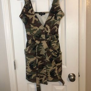Size 6 camo print dress